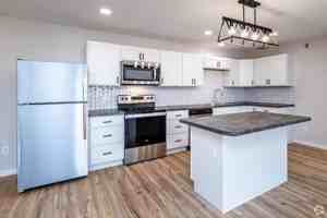featured image of 2575 N Cedar Ave