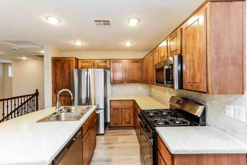 9394 Black Wolf Ave - Photo 6 of 17