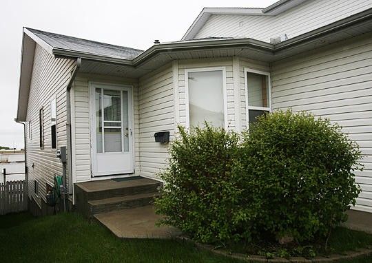 108 Arbour Grove Close Nw - Photo 2 of 19