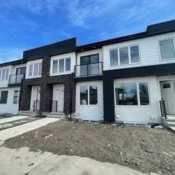 4756 83 St Nw - Photo 7 of 11