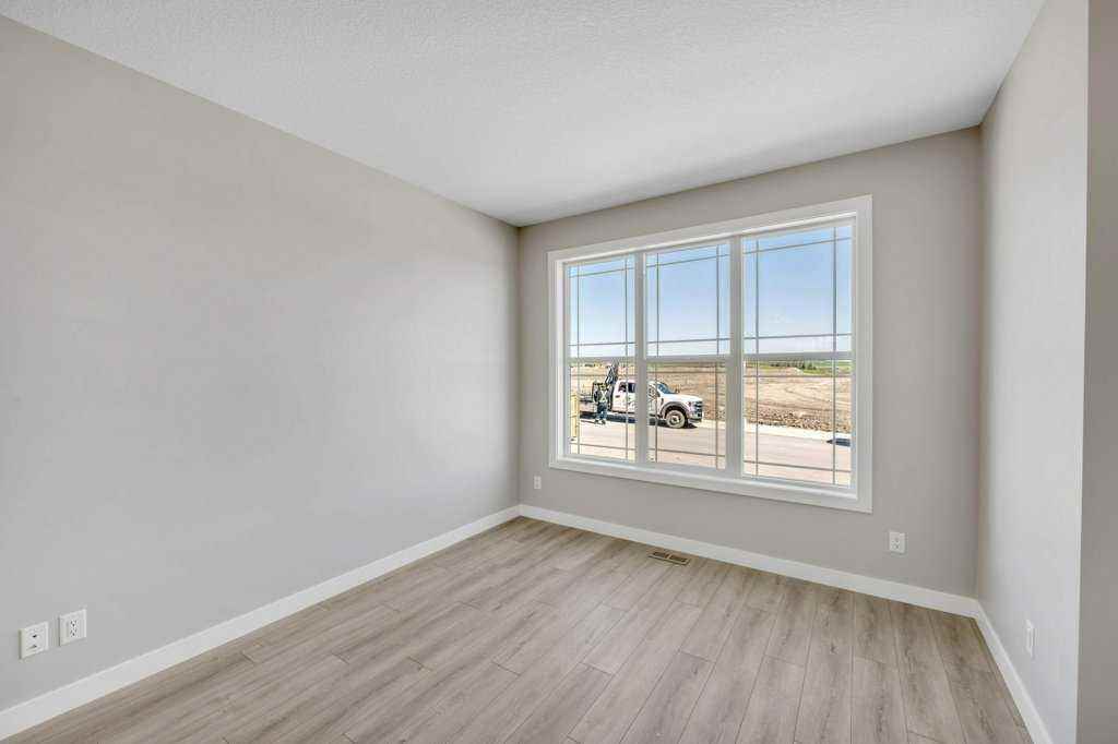143 Amblefield Ave Nw - Photo 3 of 11