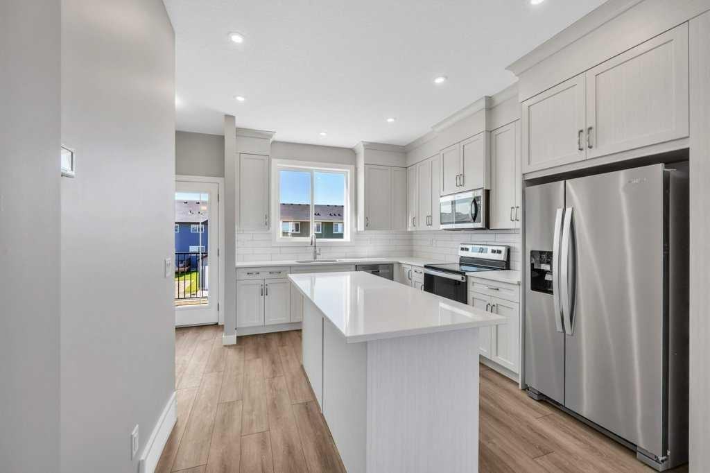 143 Amblefield Ave Nw - Photo 4 of 11
