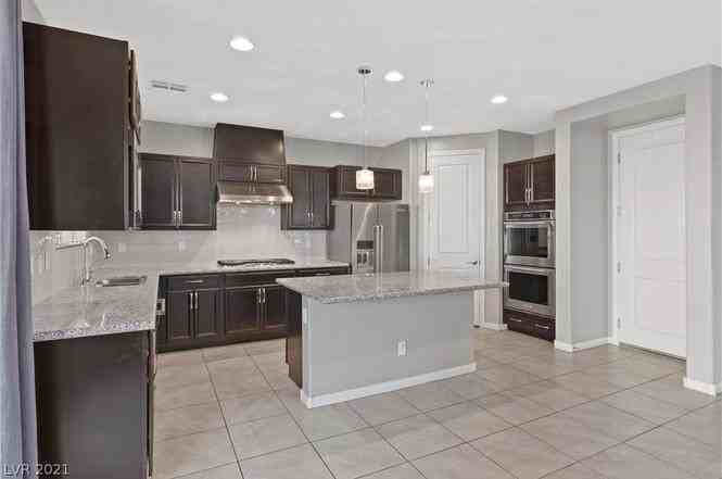 479 Astillero Street - Photo 7 of 34