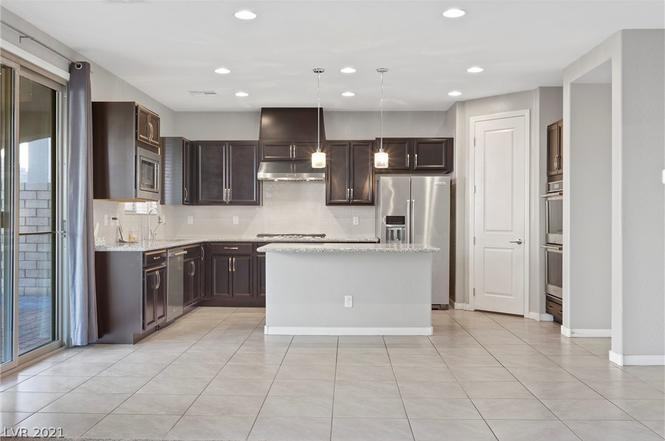 479 Astillero Street - Photo 6 of 34