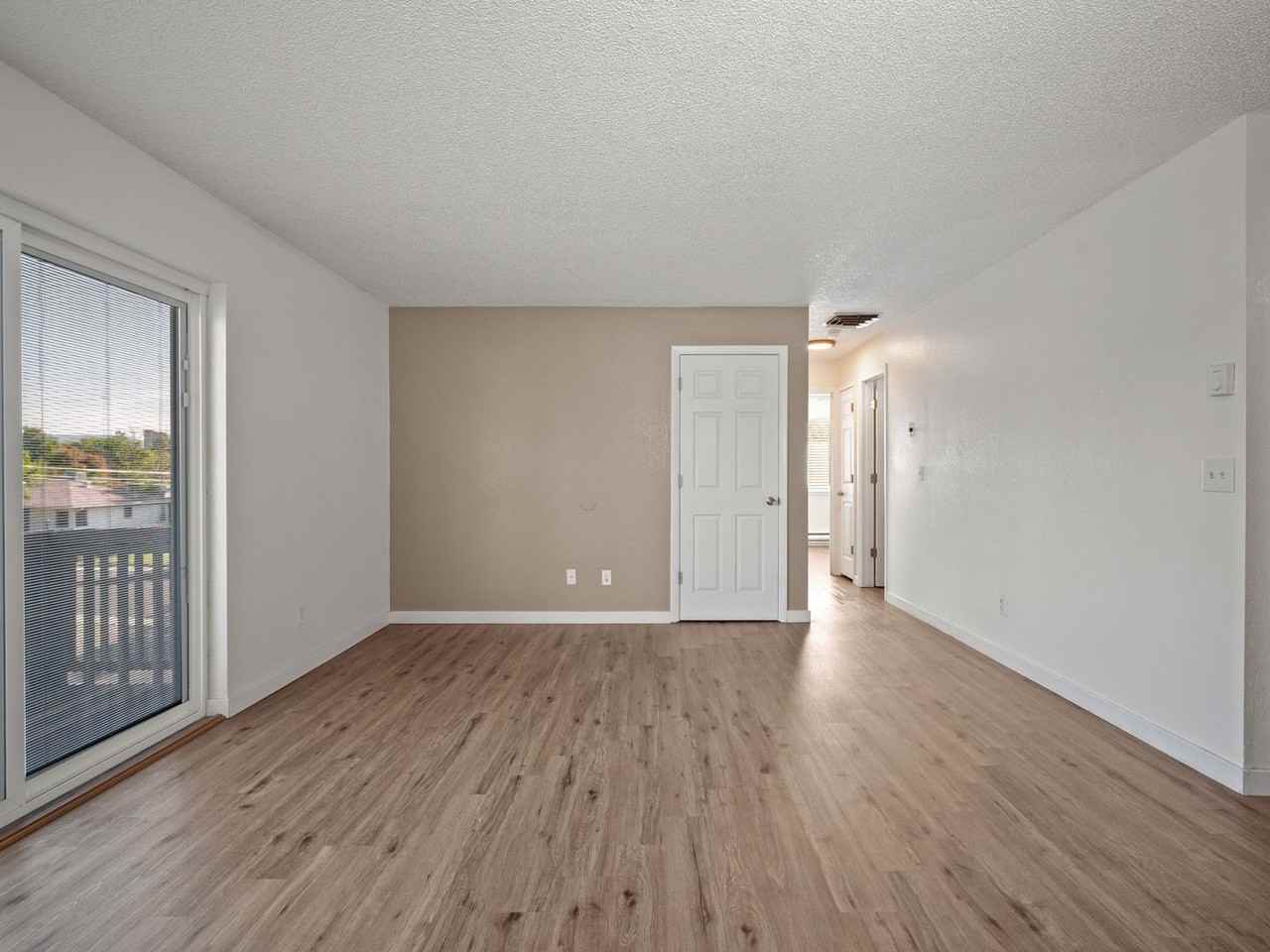 1535 Poplar Dr #9 - Photo 2 of 17