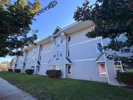 featured image of 710 W River Ave