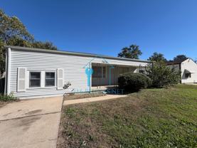 2626 N Volutsia St - Photo 1 of 1