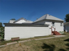 featured image of 302 1/2 N Washington St