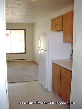 150 Ne Jackson St #7 - Photo 2 of 2