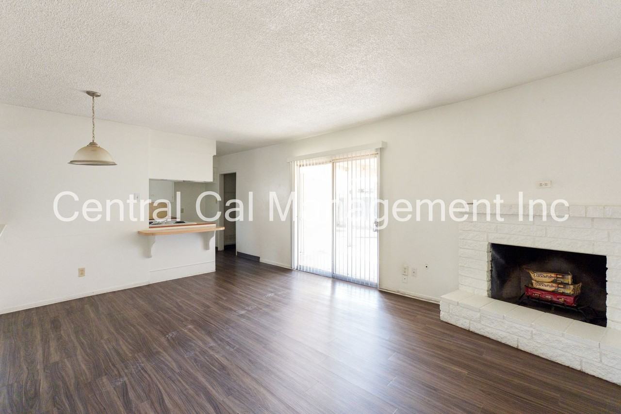 5201 College Ave - Photo 7 of 23