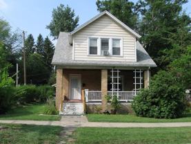 520 Holmes St - Photo 1 of 1