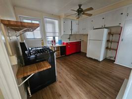 featured image of 186 Pine St