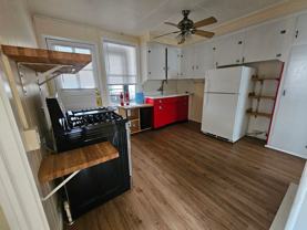 186 Pine St - Photo 1 of 1