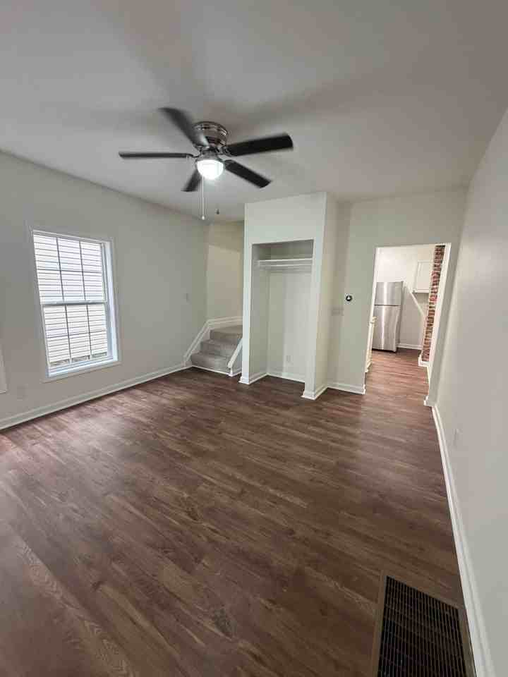 663 Frebis Ave - Photo 5 of 20