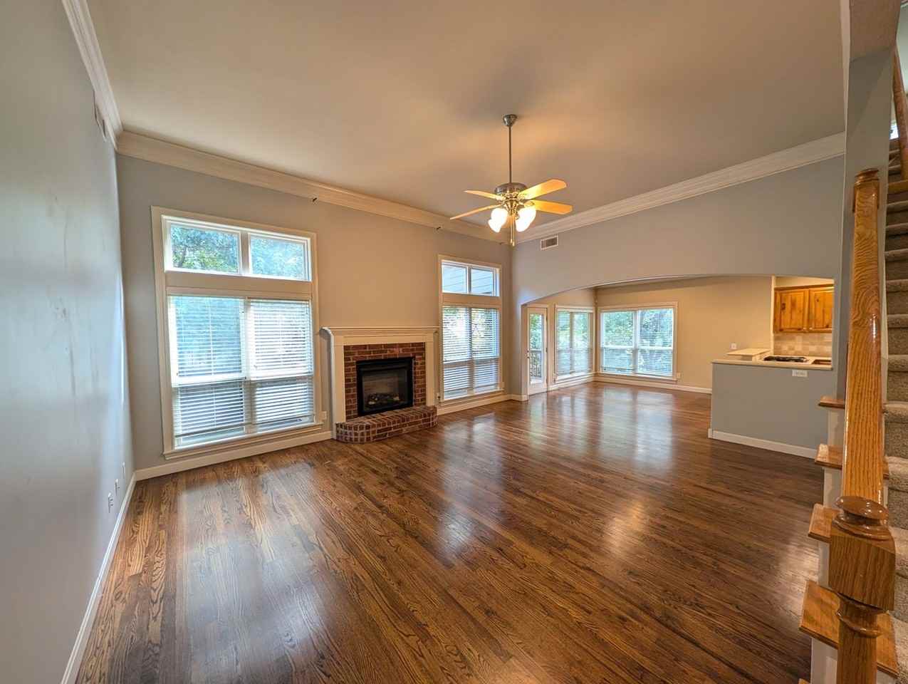 10117 S 88th East Ave - Photo 4 of 24