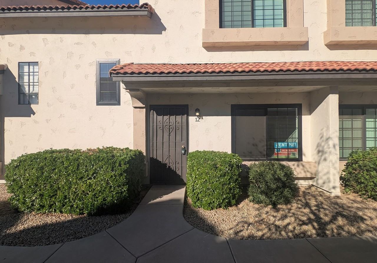 2969 N Oregon St - Photo 5 of 37