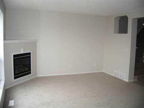 9029 Scott Crescent NW - Photo 3 of 5