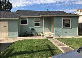 featured image of 2423 Clare St