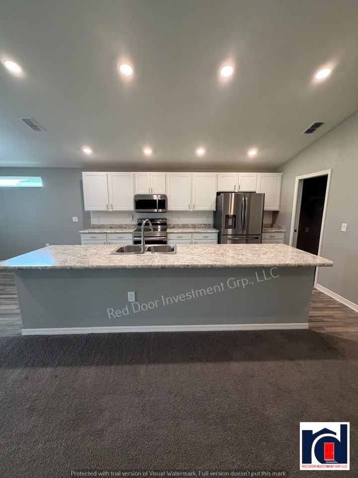 2595 San Marco Way - Photo 4 of 34