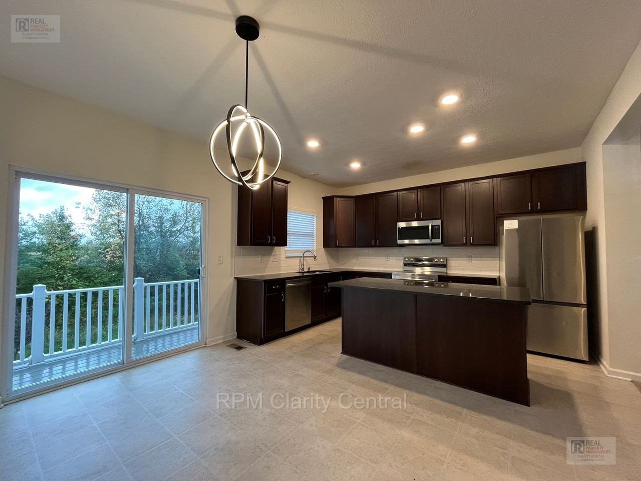 109 Coyote Willow Dr - Photo 5 of 11