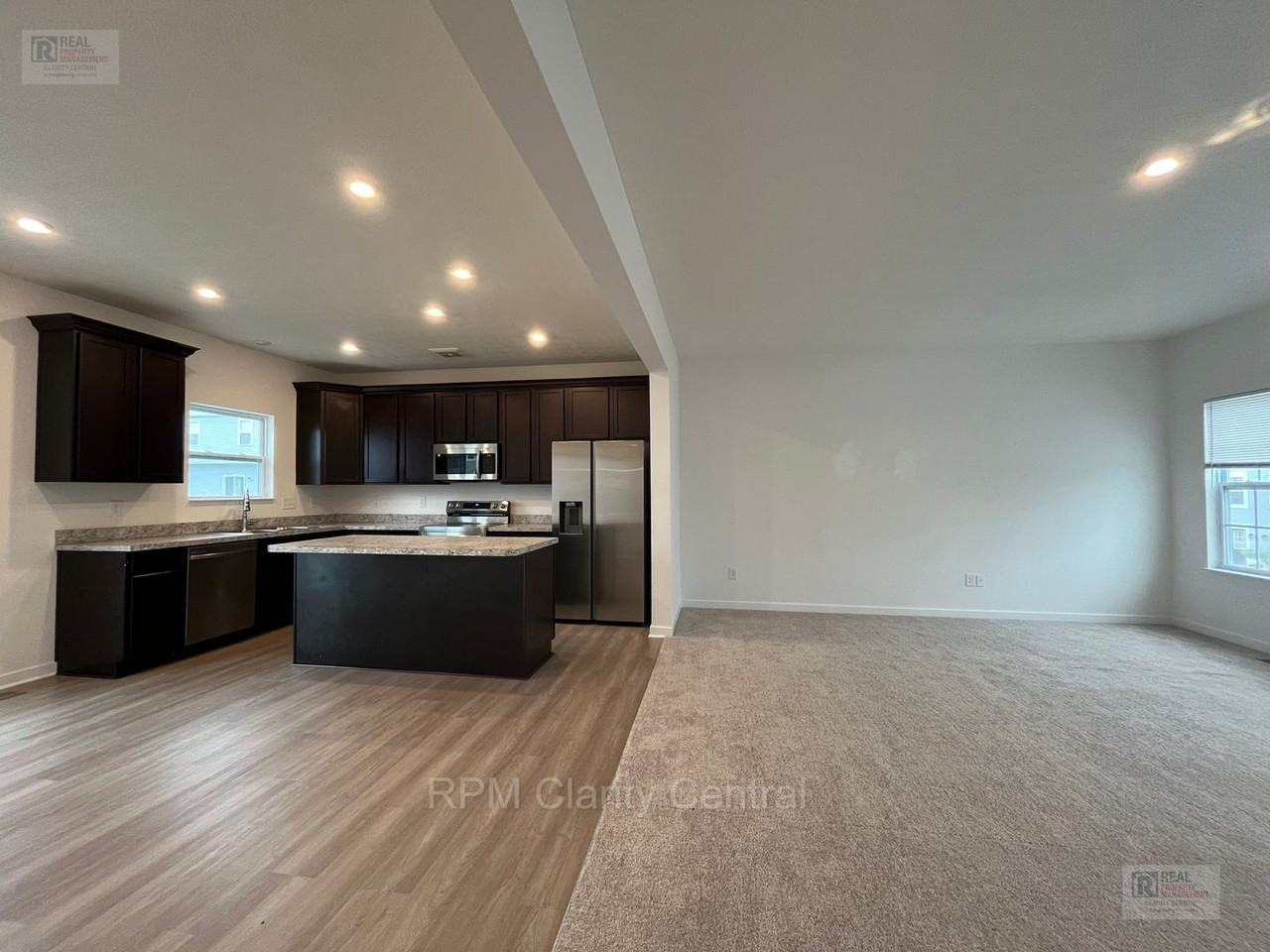 128 Coyote Willow Dr - Photo 4 of 10