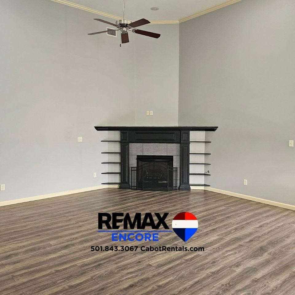 2407 Toccata Ln - Photo 3 of 12