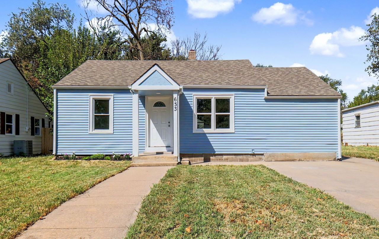 633 N Ridgewood Dr - Photo 2 of 37