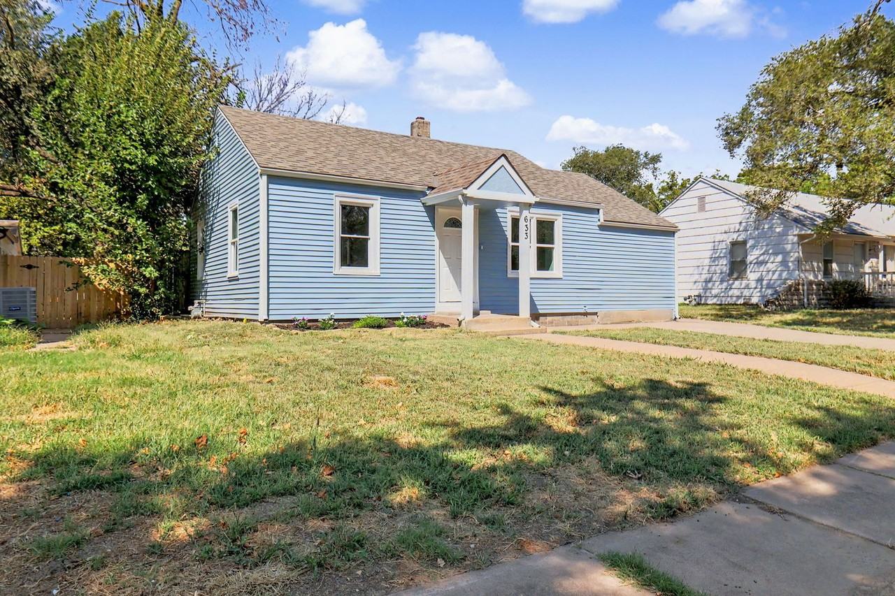 633 N Ridgewood Dr - Photo 4 of 37