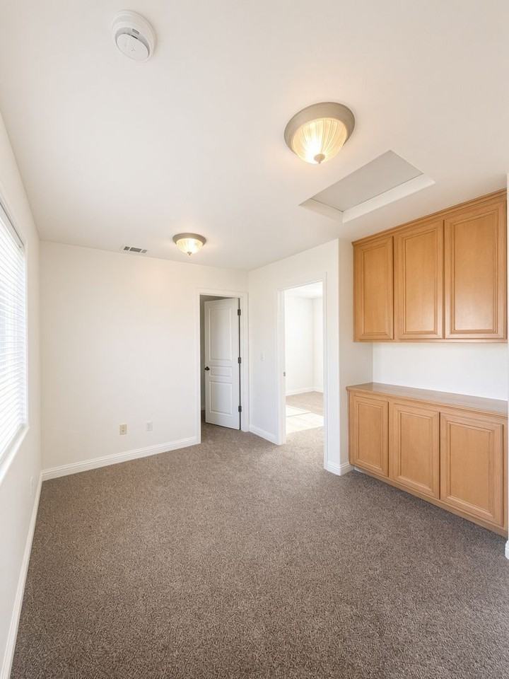 2714 Niverth Pl - Photo 6 of 16