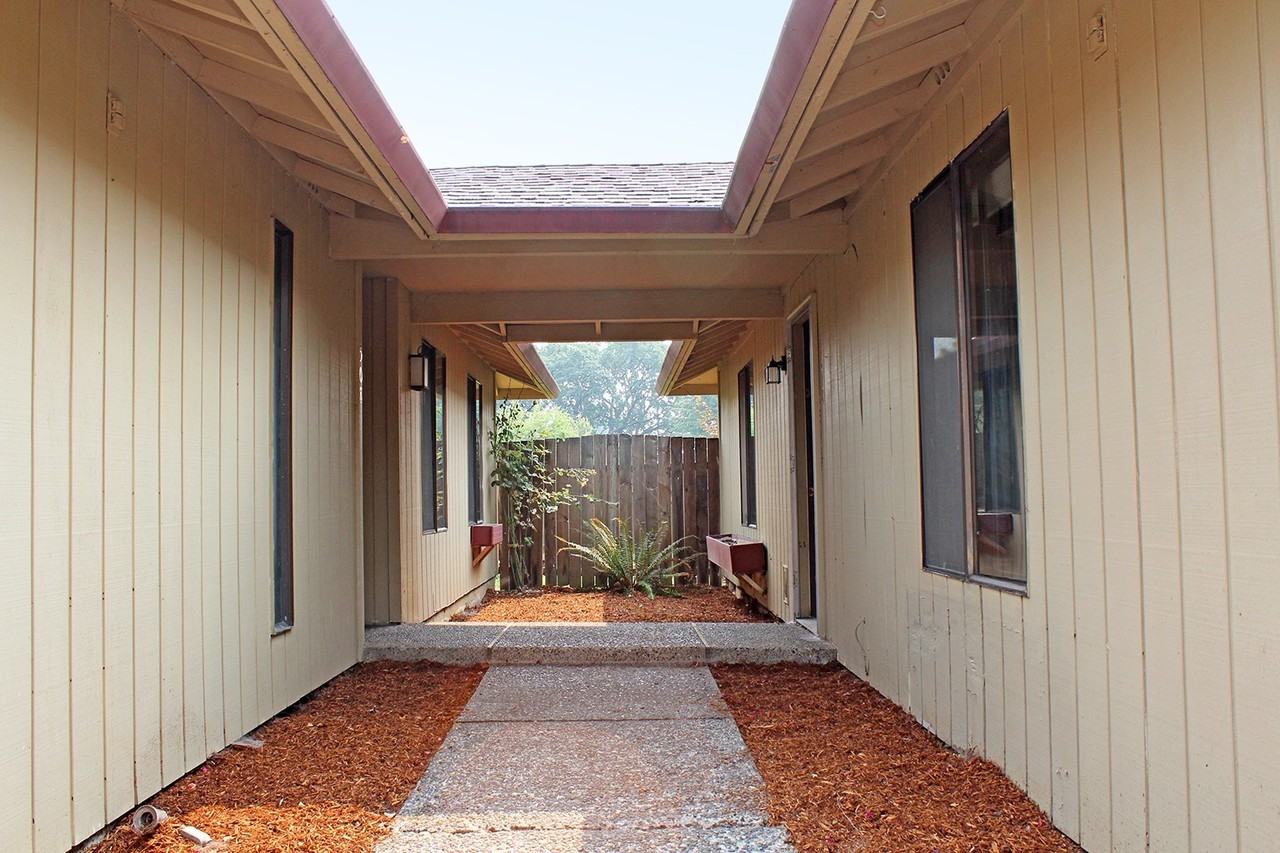 508 Hartke Loop - Photo 2 of 23