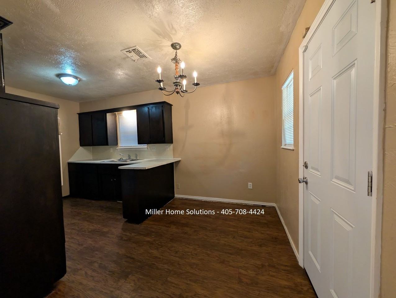 2601 Se 50th St - Photo 4 of 17