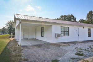 featured image of 1202 Templeton Rd Apt J #Apt J
