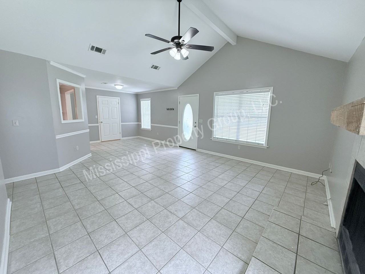 1005 Turtle Creek Blvd - Photo 2 of 21