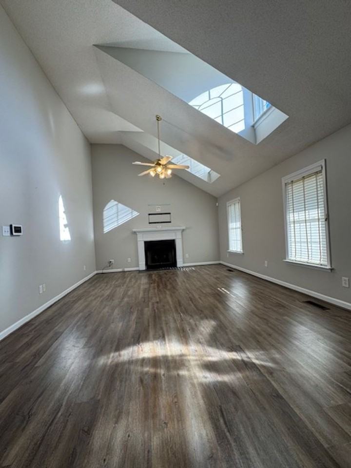 405 Kuwicki Rd - Photo 2 of 16