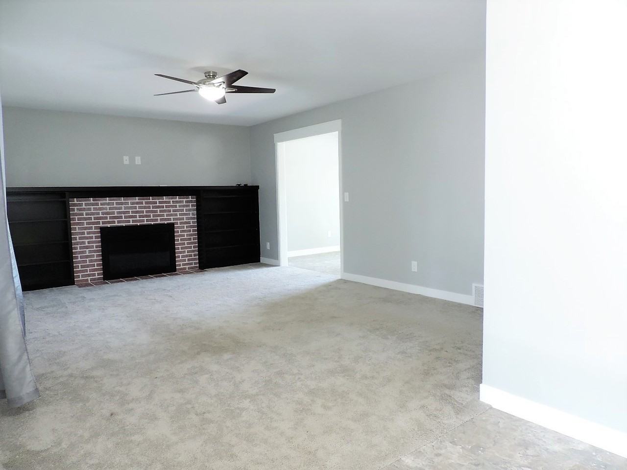2110 E Court St - Photo 4 of 35