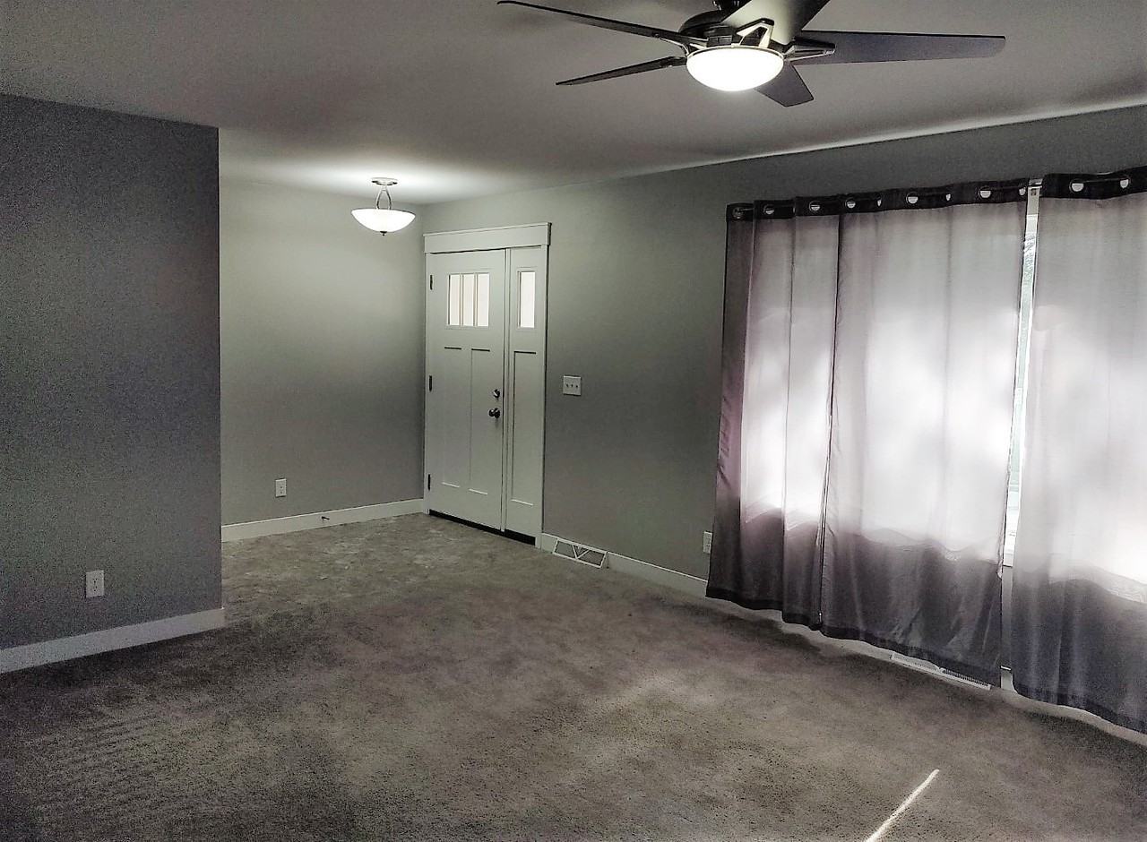 2110 E Court St - Photo 5 of 35
