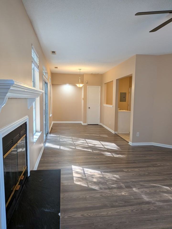 1451 Shortleaf Ln - Photo 7 of 34