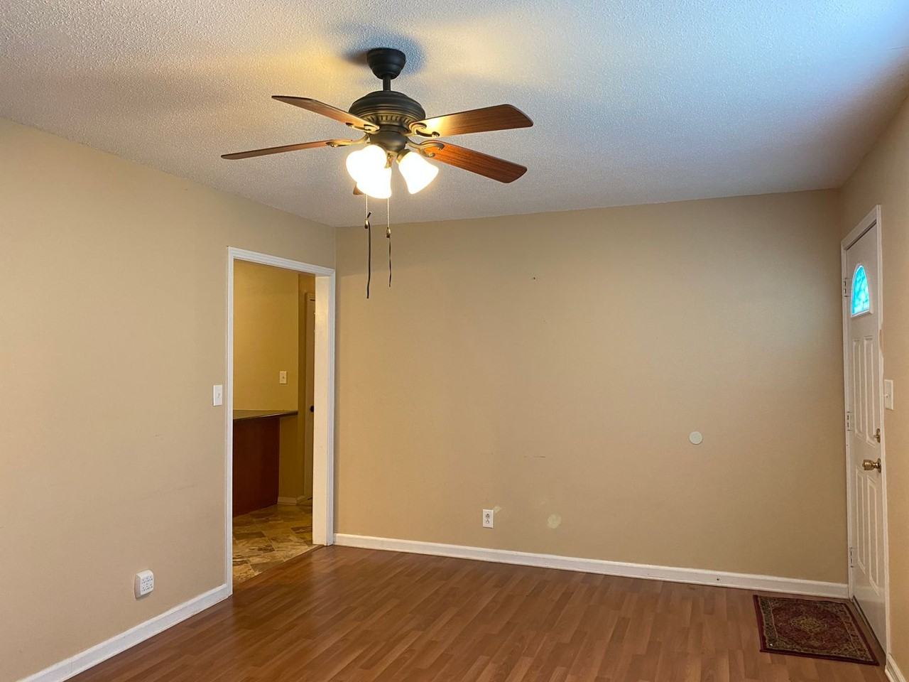 414 N Magnolia Dr - Photo 4 of 25