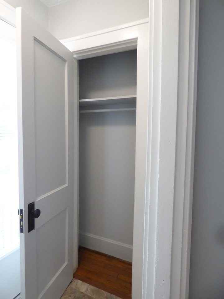 1403 N Limestone - Photo 6 of 46