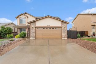 7452 Sun Prairie Dr - Photo 1 of 1