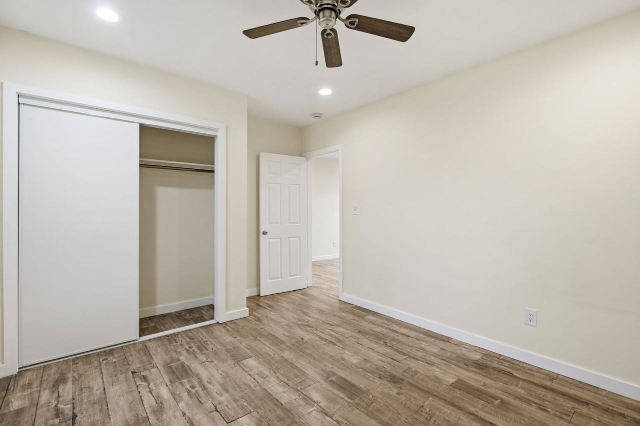 8910 S Avalon Blvd - Photo 7 of 22