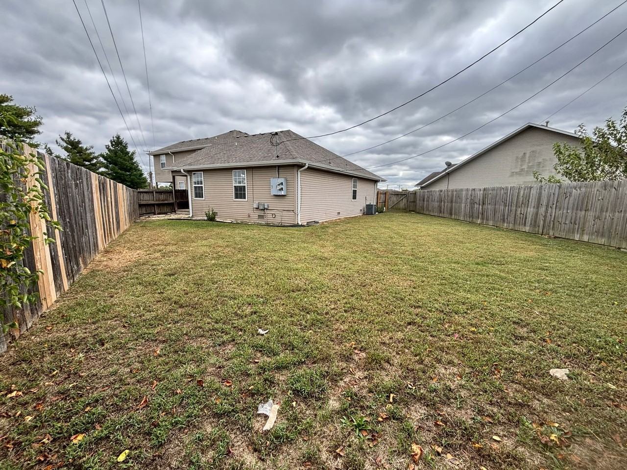 4317-4319 4317-4319 N Morgan Ct - 4317 N Morgan Ct - Photo 4 of 20