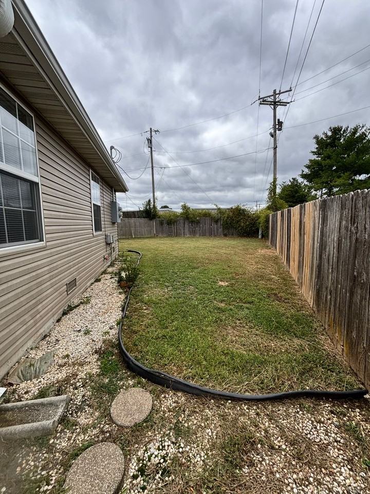 4317-4319 4317-4319 N Morgan Ct - 4317 N Morgan Ct - Photo 5 of 20