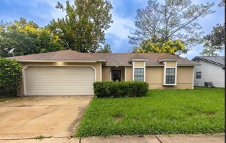 8439 Everest Dr - Photo 1 of 1