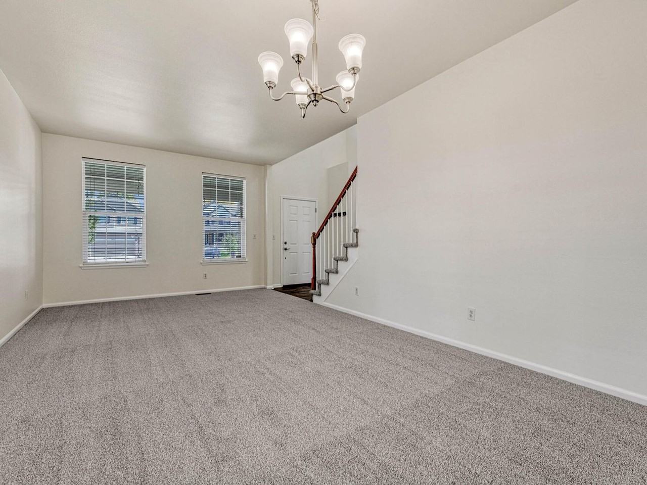 5971 S Pitkin Ct - Photo 3 of 33