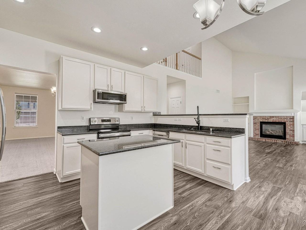 5971 S Pitkin Ct - Photo 6 of 33