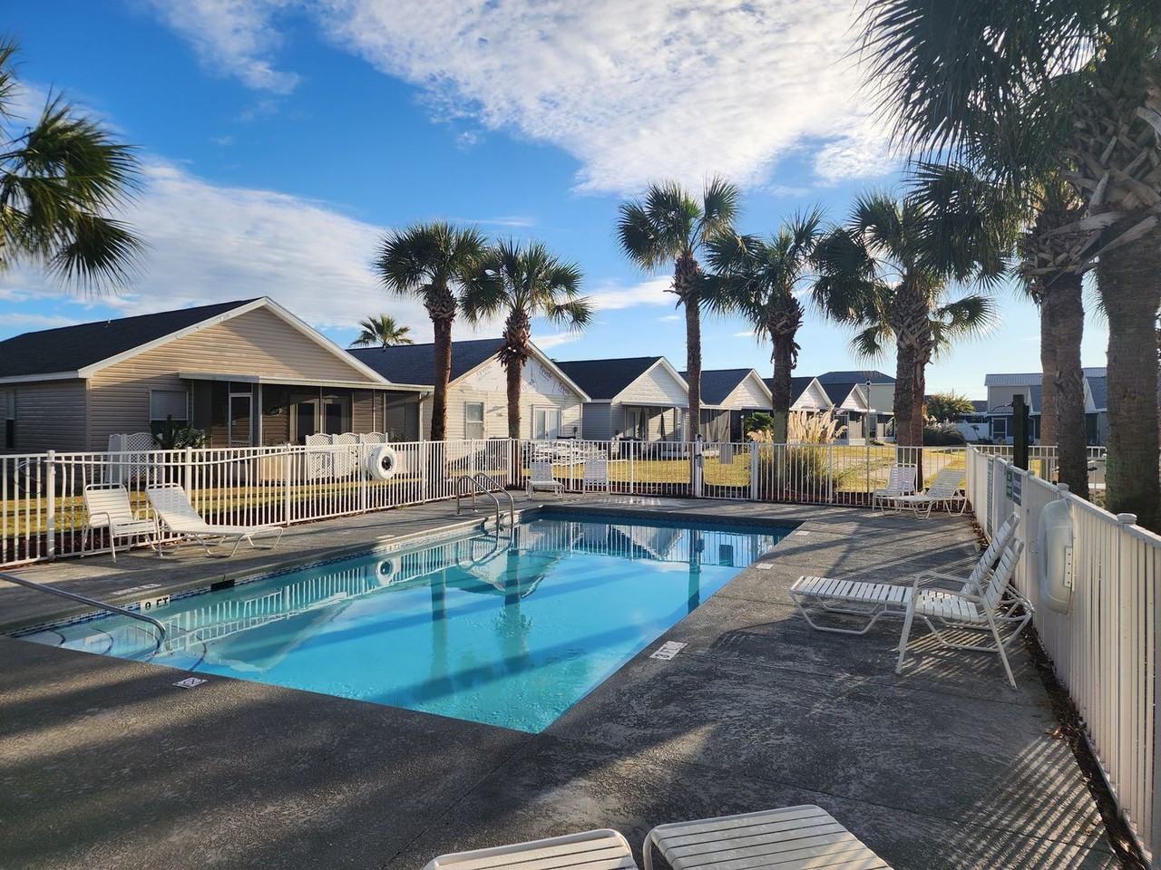 11737 Cabana Ct - Photo 4 of 28