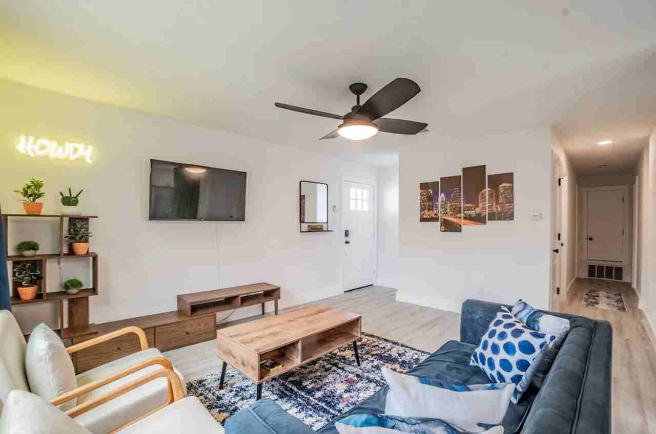 6103 Wing Feather Dr - Photo 7 of 24