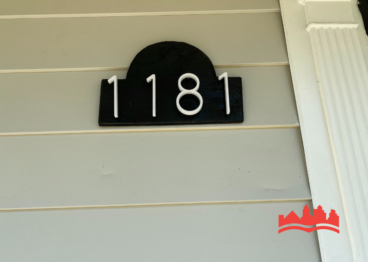 1181 Leawood St - Photo 2 of 16