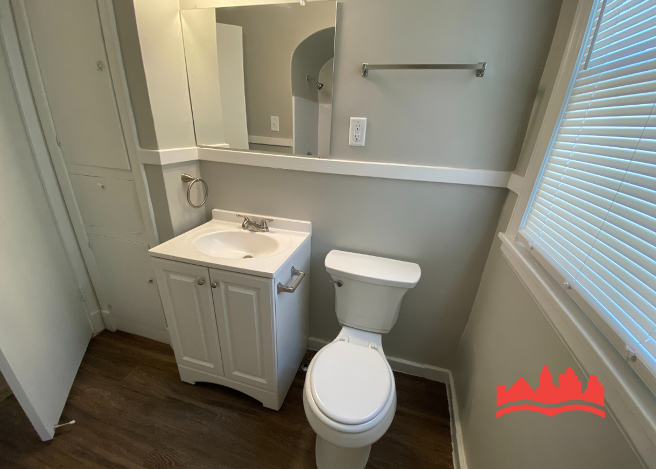 1181 Leawood St - Photo 6 of 16